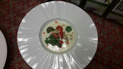 Polévka Tom Kha Kai